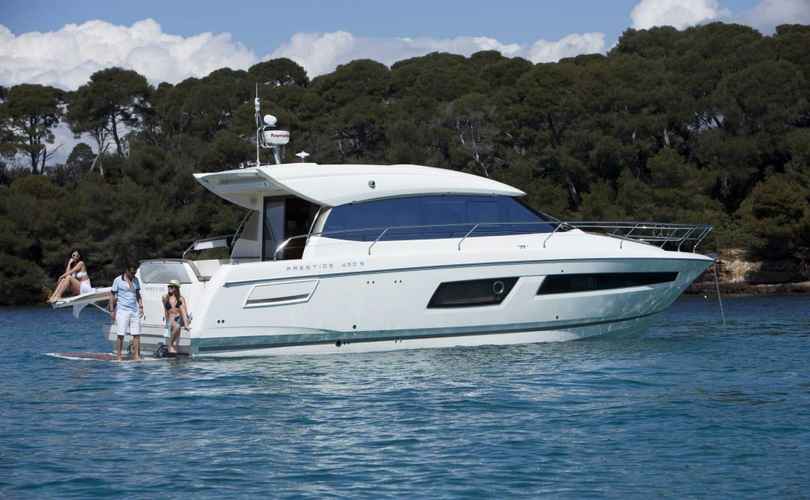 Prestige 420 S
