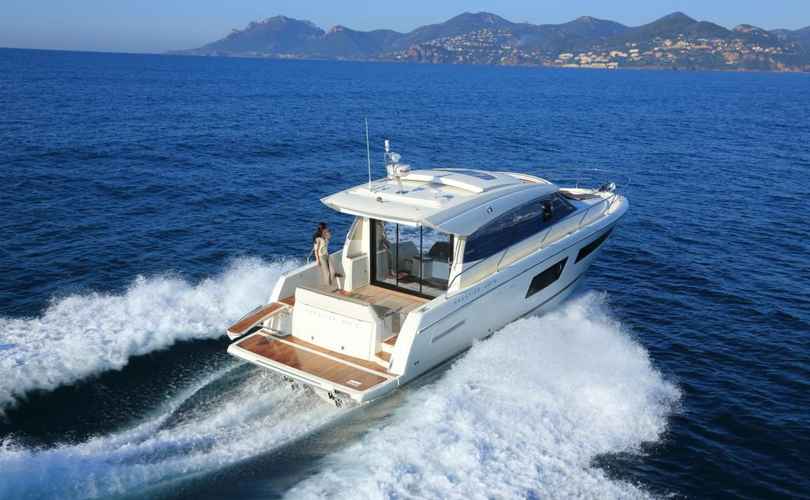 Prestige 420 S