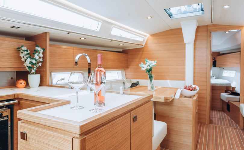 Salona 46