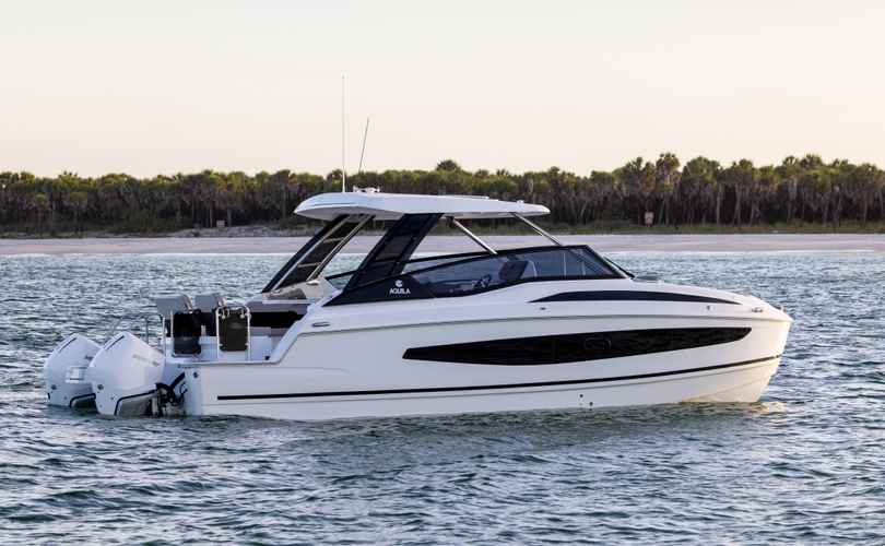 Aquila 32 Sport