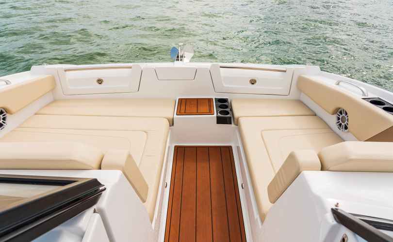 Aquila 32 Sport