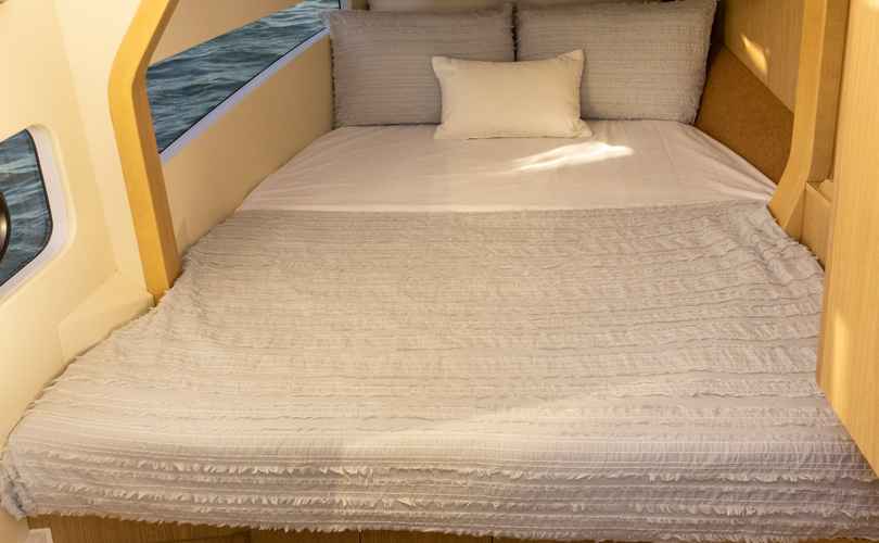 Aquila 32 Sport