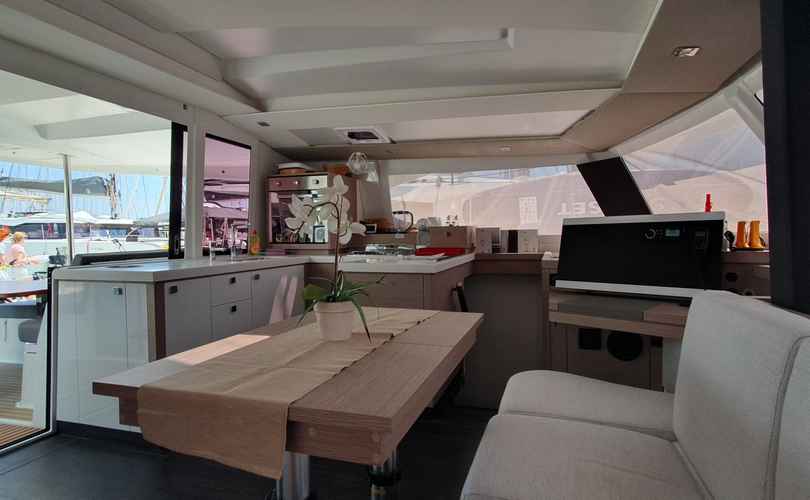 Photo Astrea 42 (2023)