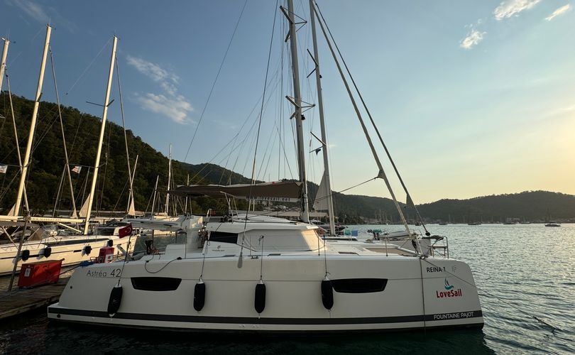 Astrea 42