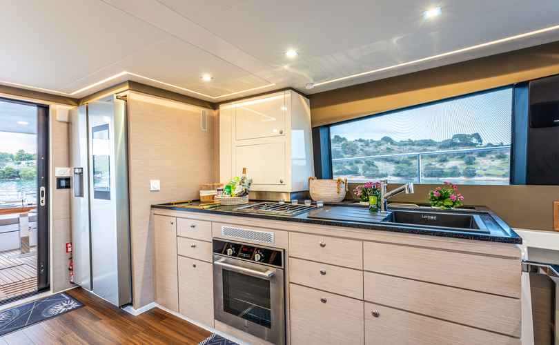 Photo Aventura 14 MY (2024)