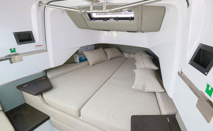 Photo Axopar 37 Sun Top (2023)