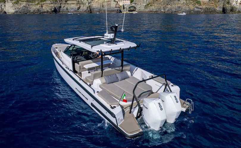 Photo Axopar 37 Sun Top (2023)