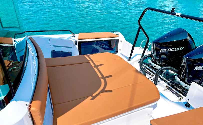 Photo Axopar 37 XC Cross Cabin (2022)