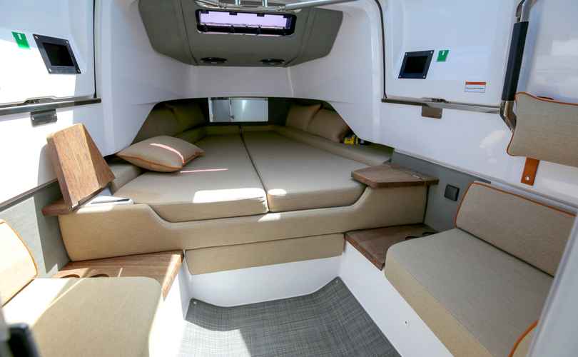 Photo Axopar 37 XC Cross Cabin (2023)
