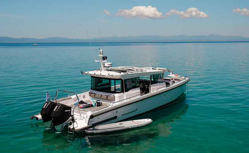 Photo Axopar 37 XC Cross Cabin (2023)
