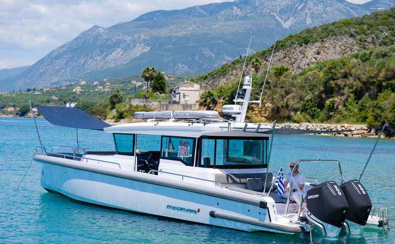 Photo Axopar 37 XC Cross Cabin (2023)