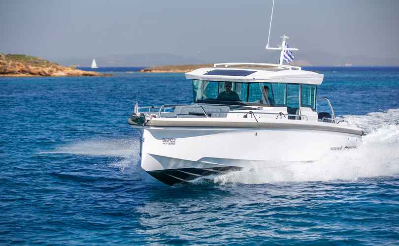 Photo Axopar 37 XC Cross Cabin