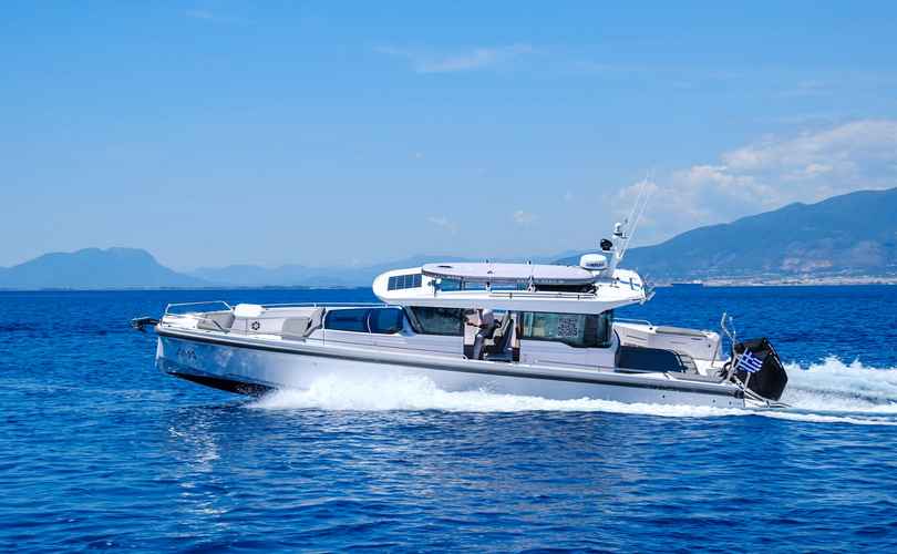 Photo Axopar 37 XC Cross Cabin (2023)