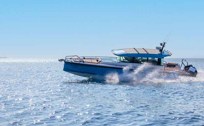 Photo Axopar 37 XC Cross Cabin (2022)