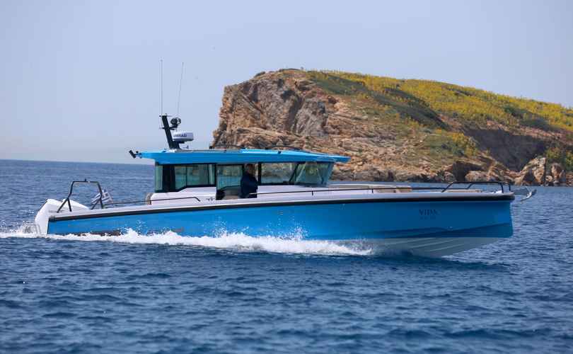 Photo Axopar 37 XC Cross Cabin (2023)