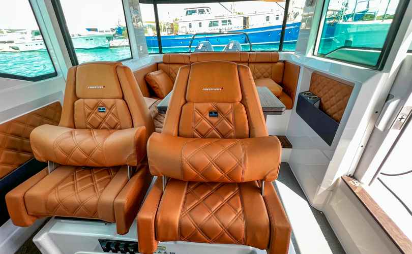 Photo Axopar 37 XC Cross Cabin (2022)