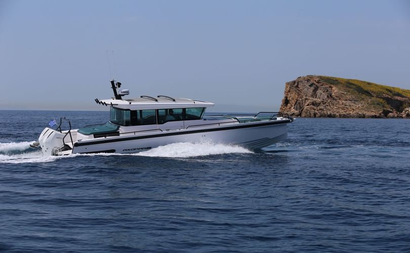 Photo Axopar 37 XC Cross Cabin (2022)
