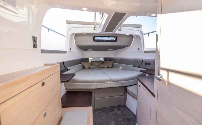 Photo Axopar 45 Cross Top (2024)