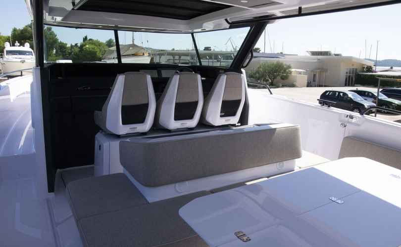 Photo Axopar 45 Cross Top (2024)