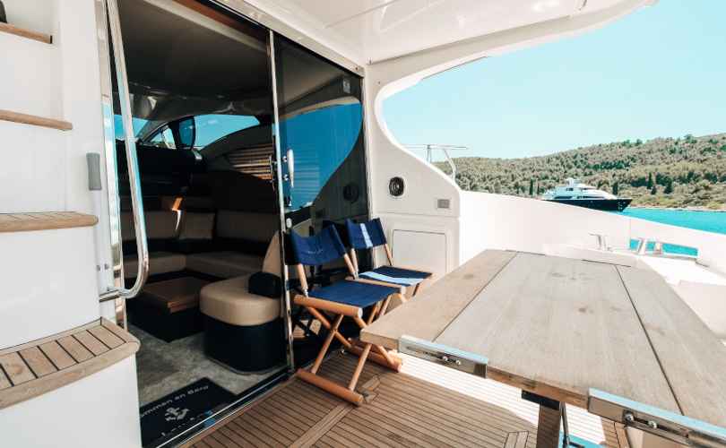 Photo Azimut 43 S (2007)