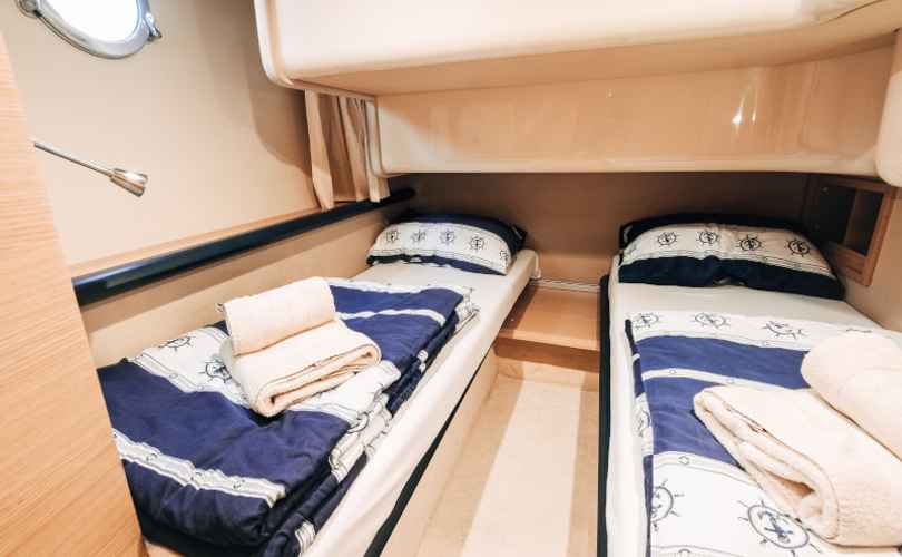 Photo Azimut 43 S (2007)