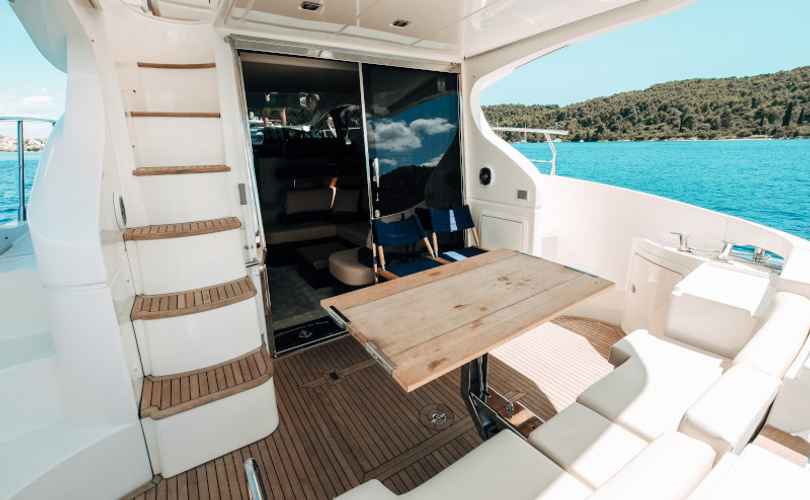 Photo Azimut 43 S (2007)