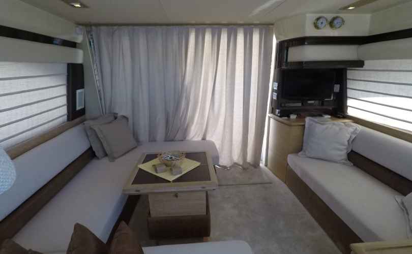 Azimut 47