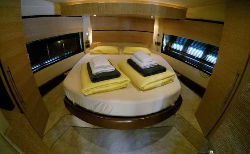 Azimut 47