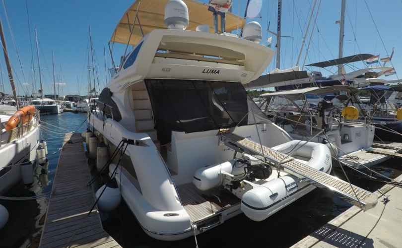 Azimut 47