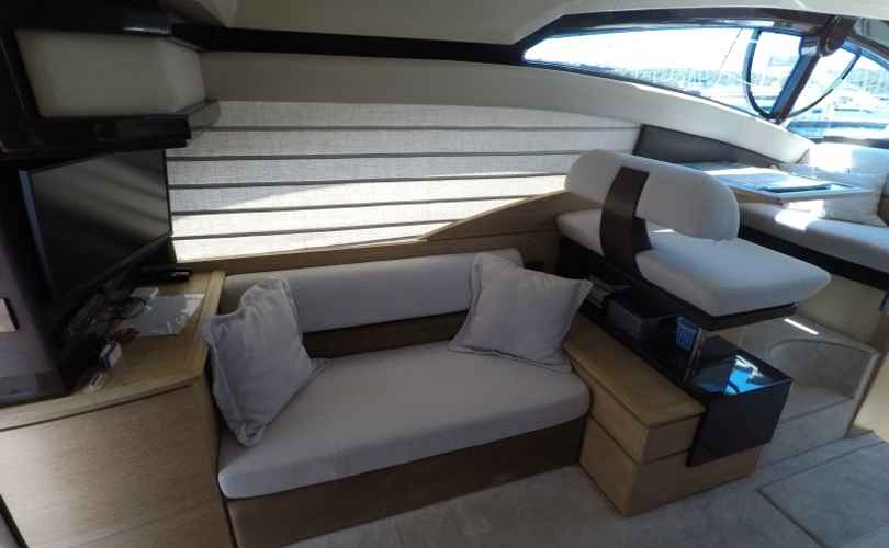 Azimut 47