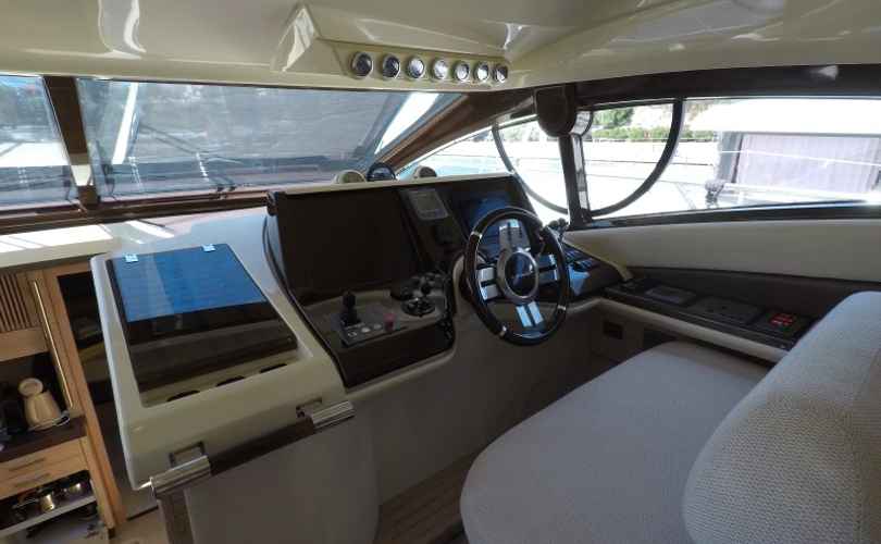 Azimut 47