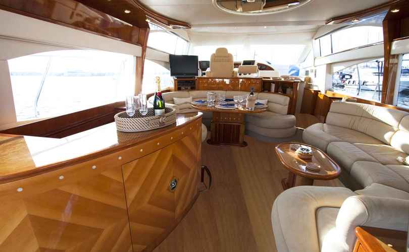 Photo Azimut 58 (2000)
