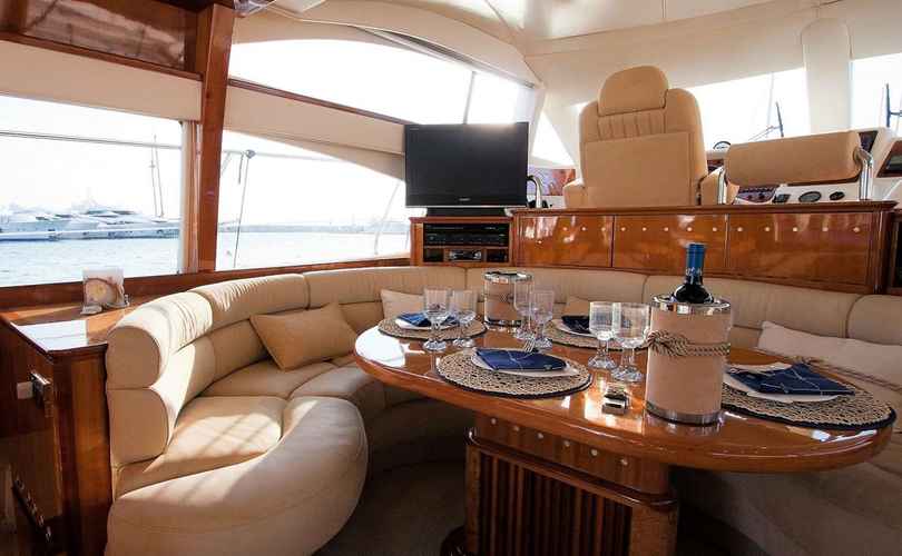 Photo Azimut 58 (2000)