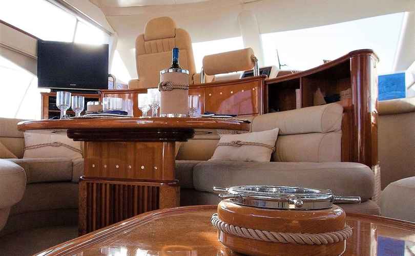 Photo Azimut 58 (2000)