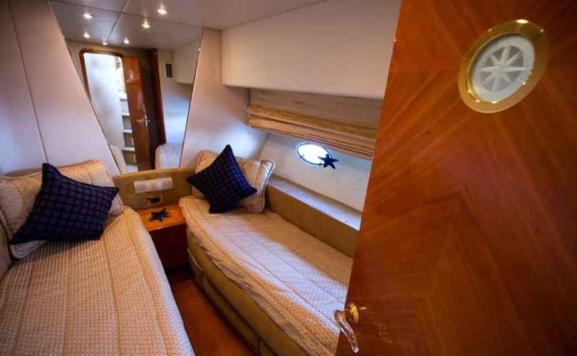 Photo Azimut 58 (2000)