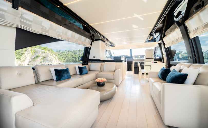 Photo Azimut 72 (2018)