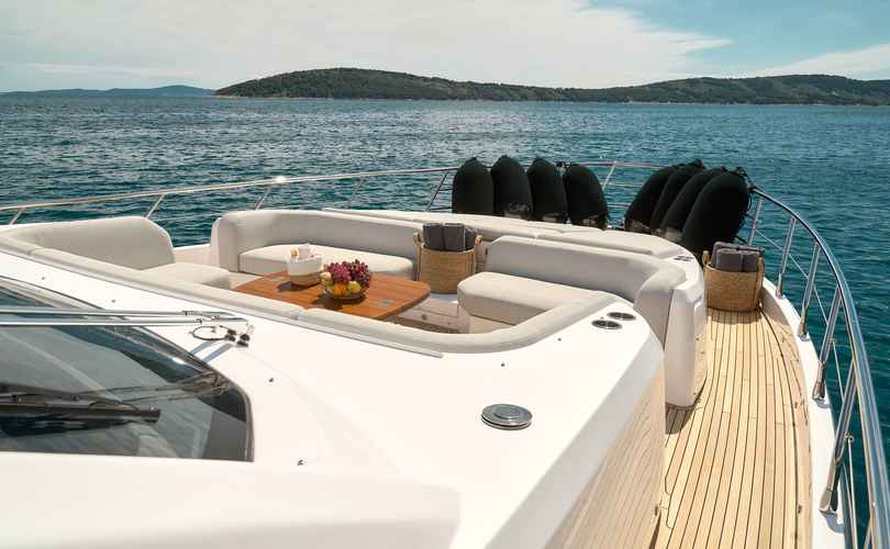 Azimut 78