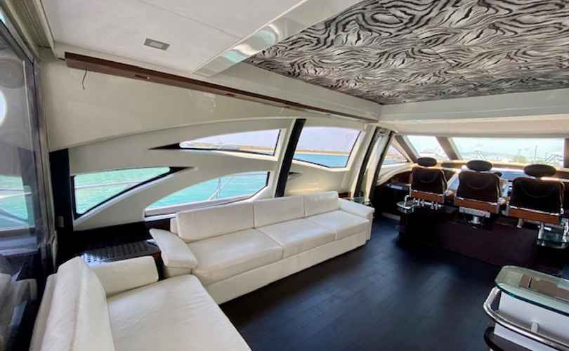 Photo Azimut 86S (2005)