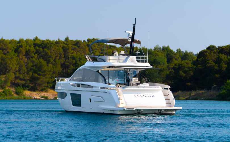 Photo Azimut S7 (2025)
