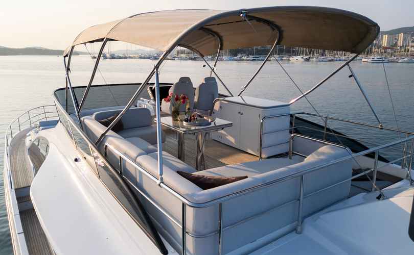 Photo Azimut S7 (2025)