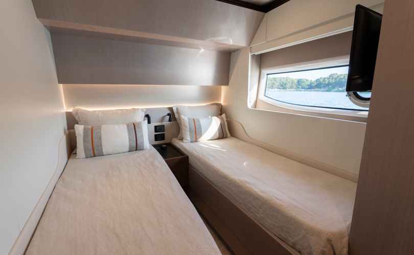 Photo Azimut S7 (2025)