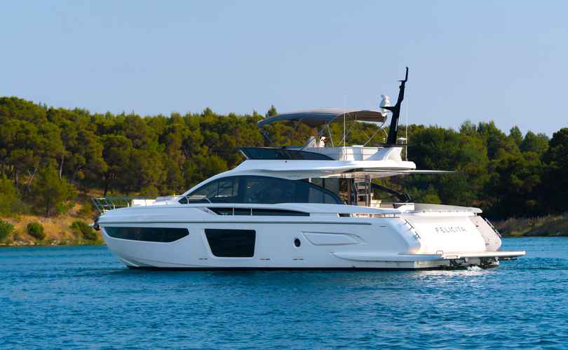 Photo Azimut S7 (2025)