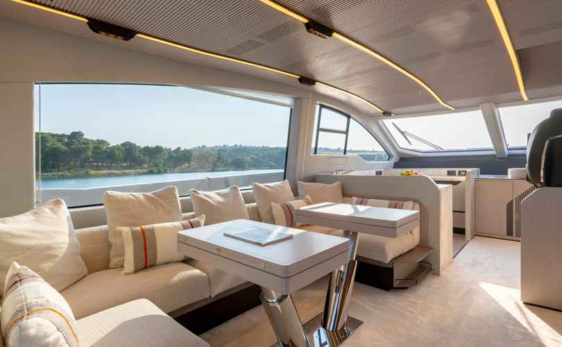 Photo Azimut S7 (2025)