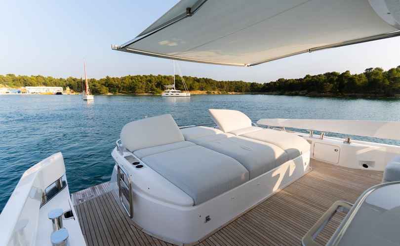 Photo Azimut S7 (2025)