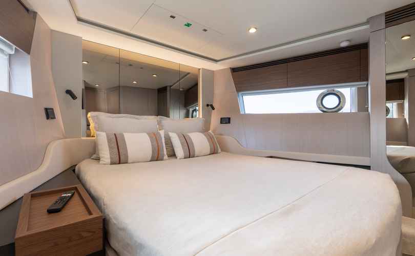Photo Azimut S7 (2025)