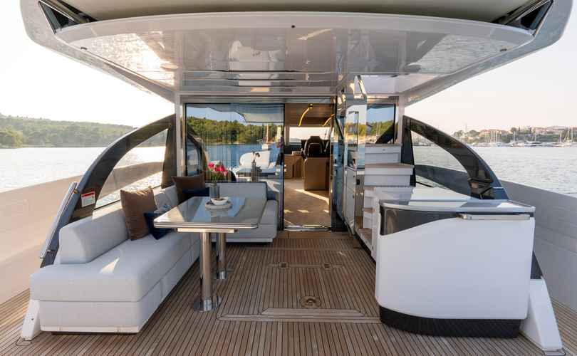 Photo Azimut S7 (2025)