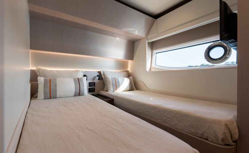 Photo Azimut S7 (2025)