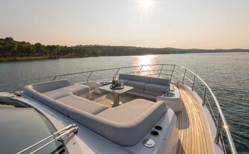 Photo Azimut S7 (2025)
