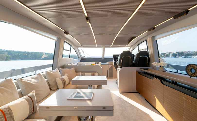 Photo Azimut S7 (2025)