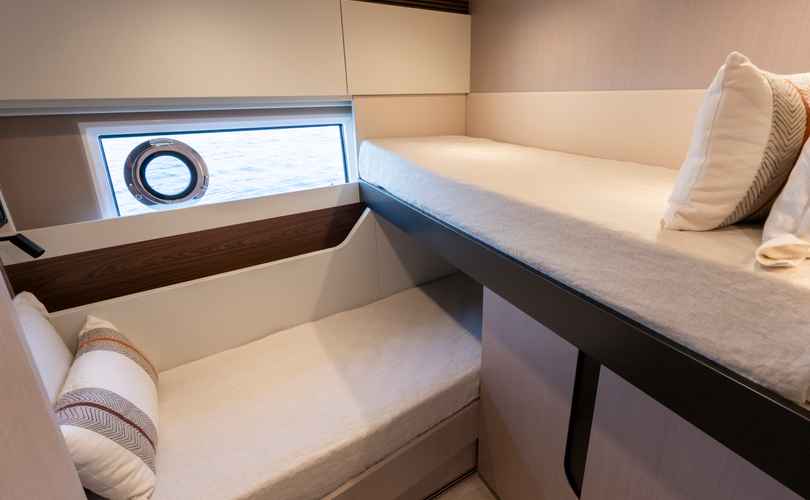 Photo Azimut S7 (2025)